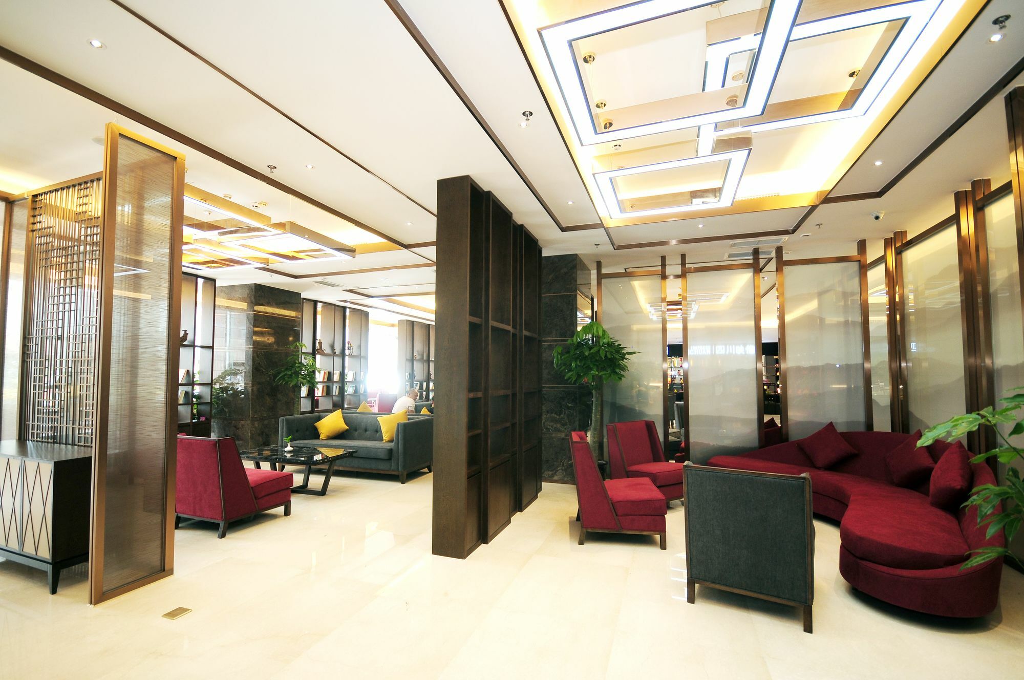 Airport Jianguo Hotel Чэнду Экстерьер фото